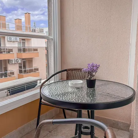 Apartmán Paradise - Please Yourself With Solmar Apartmets